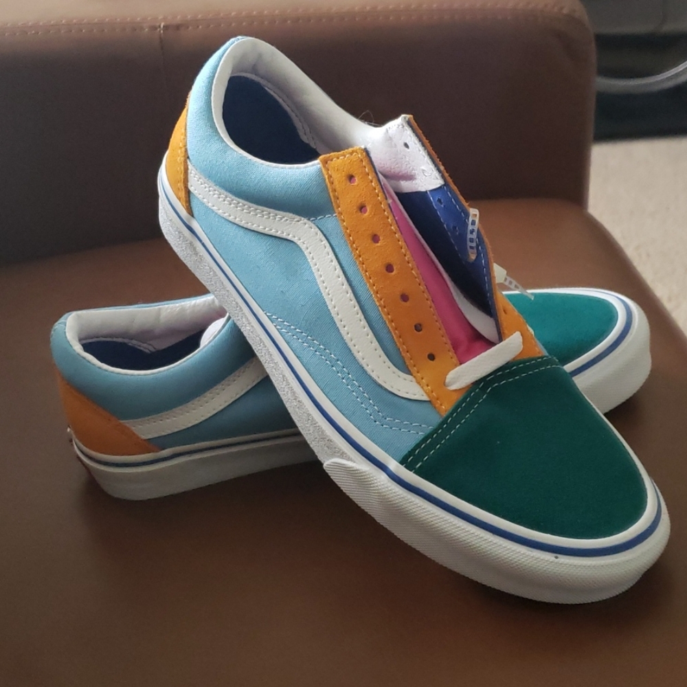 Sneaker
